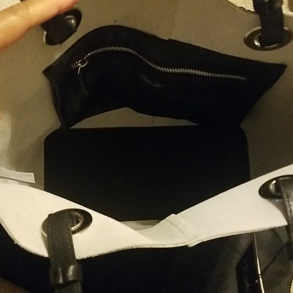 Dolce Vita Leather Geometric Print Tote Bag - Picture 4 of 7